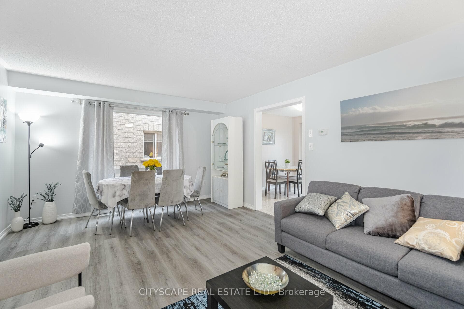 3358 Crimson King Circle photo 7