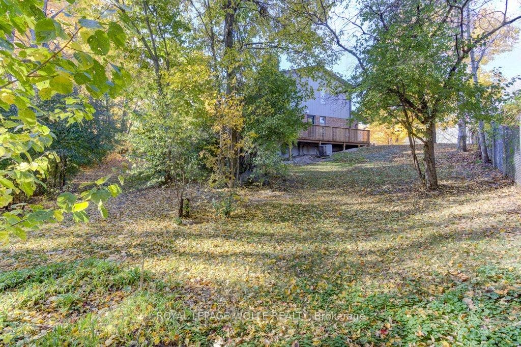 395 Westridge Drive photo 28