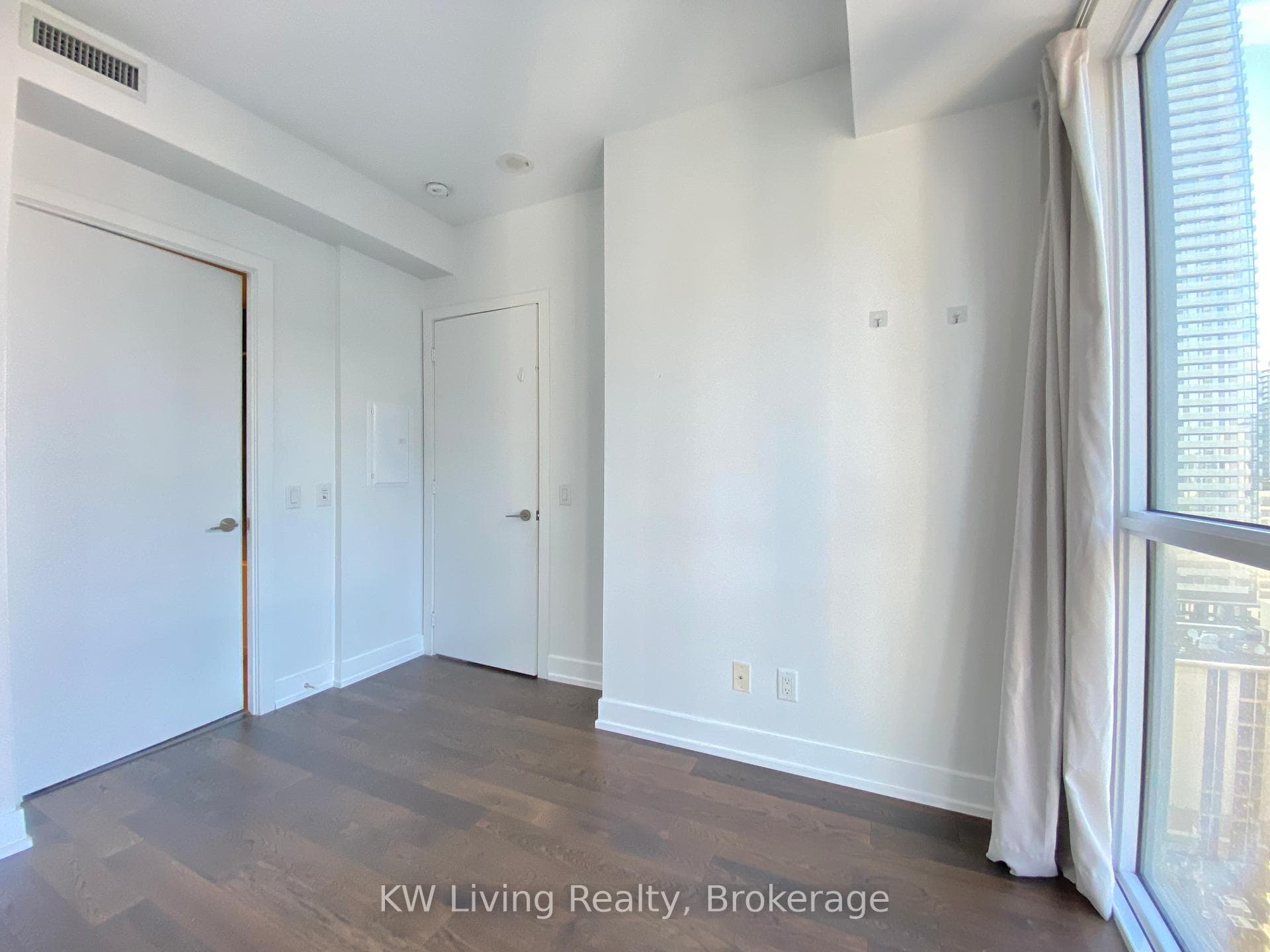 7 Grenville Street Unit 2107 photo 17