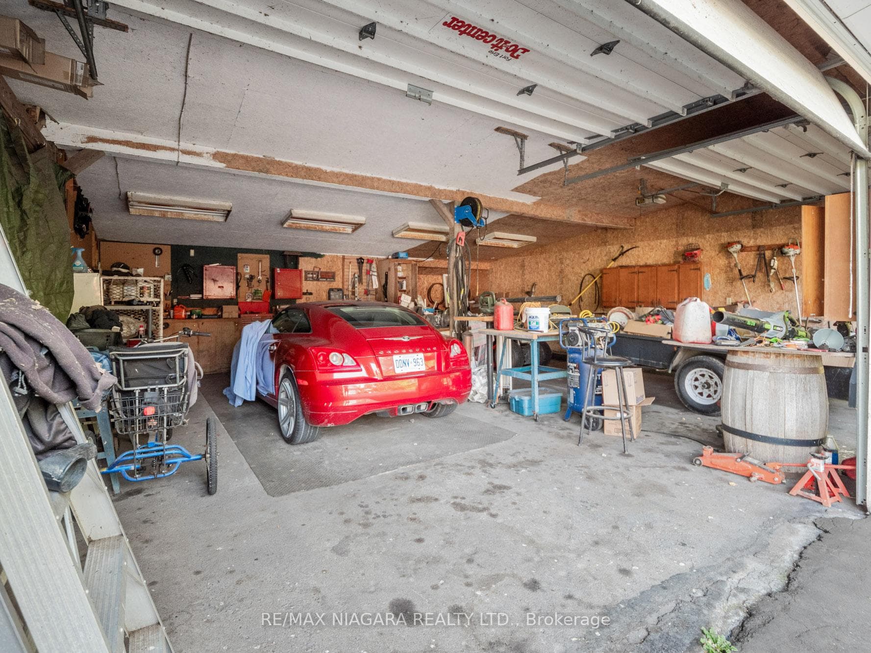 2666 Dominion Road photo 37
