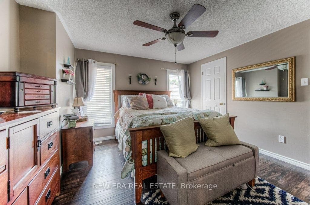 477 Northlake Drive photo 20