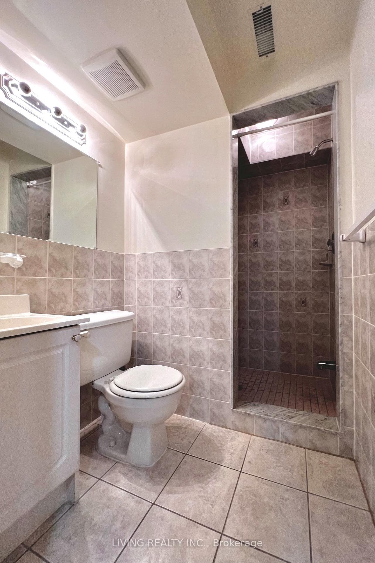 50 Baffin Court photo 24
