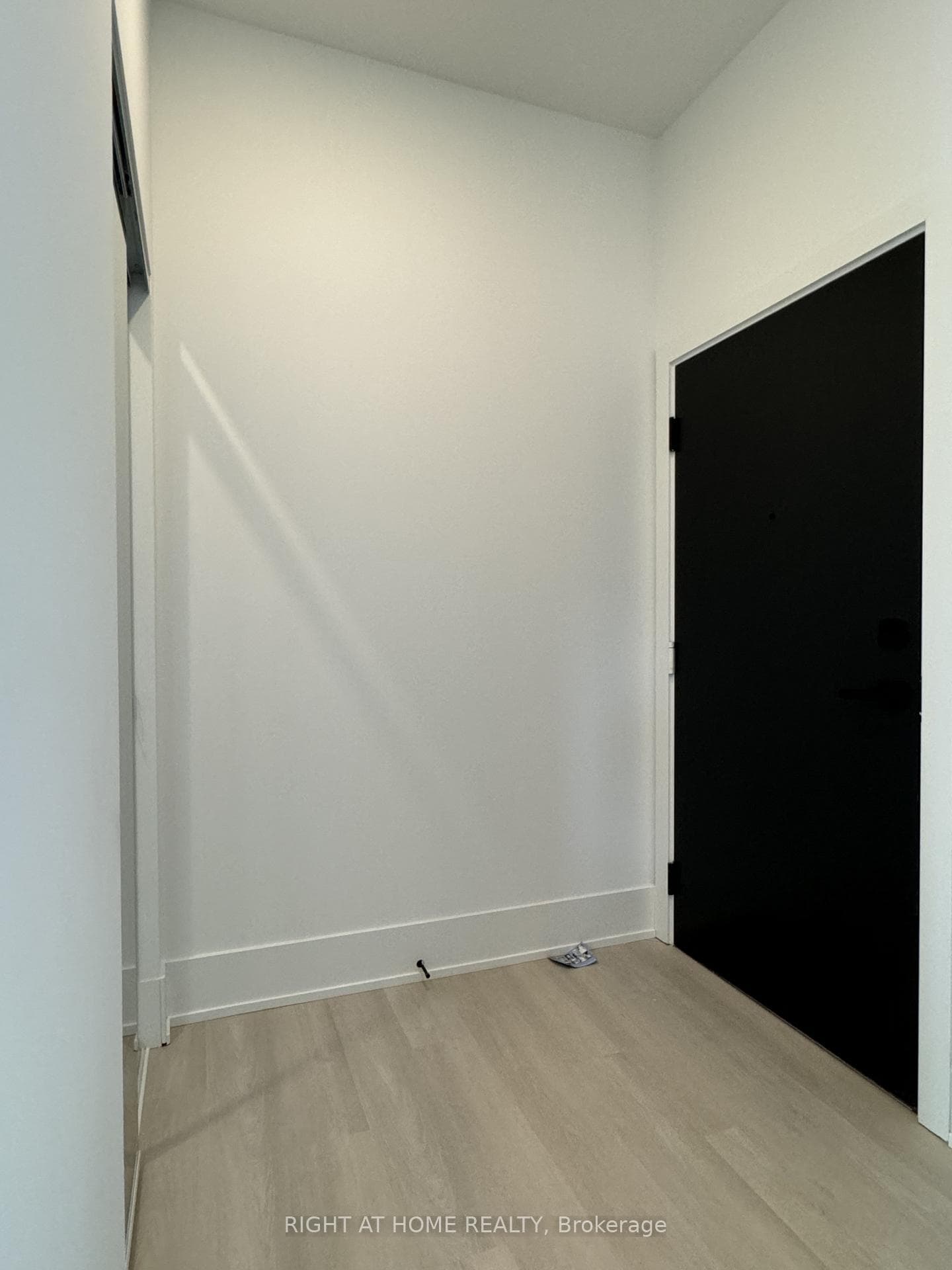 36 OLIVE Avenue Unit PH9 photo 25