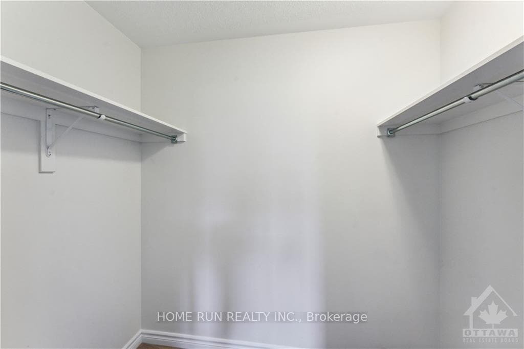 256 MOJAVE Crescent photo 18