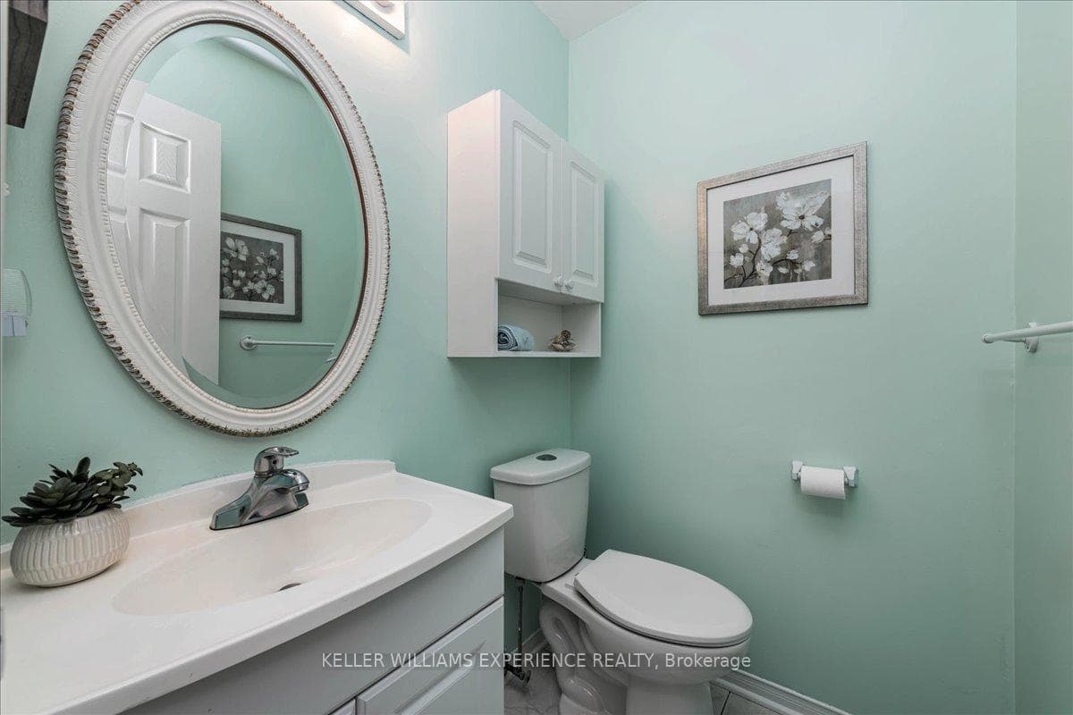 49 FINLAY Road photo 13