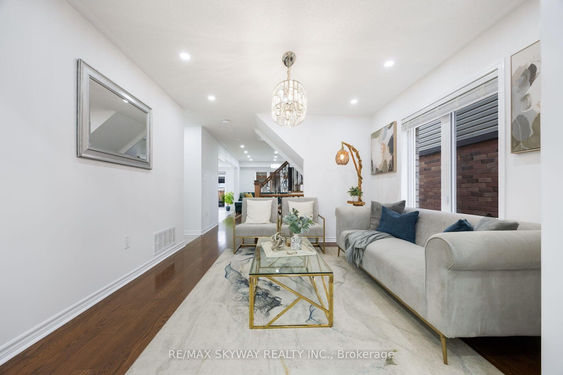 92 Stedford Crescent photo 6