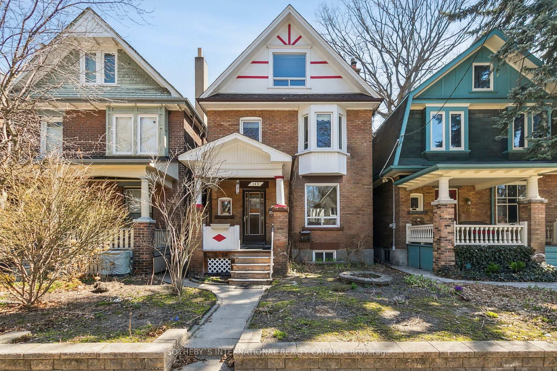 143 Fairview Avenue photo 1