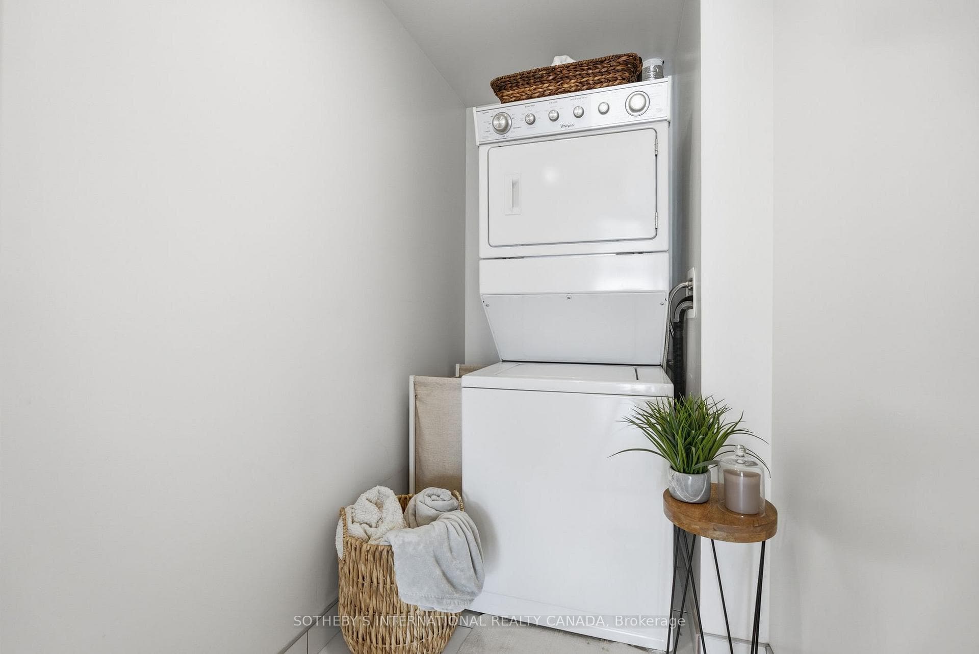 5230 Dundas Street Unit A201 photo 34