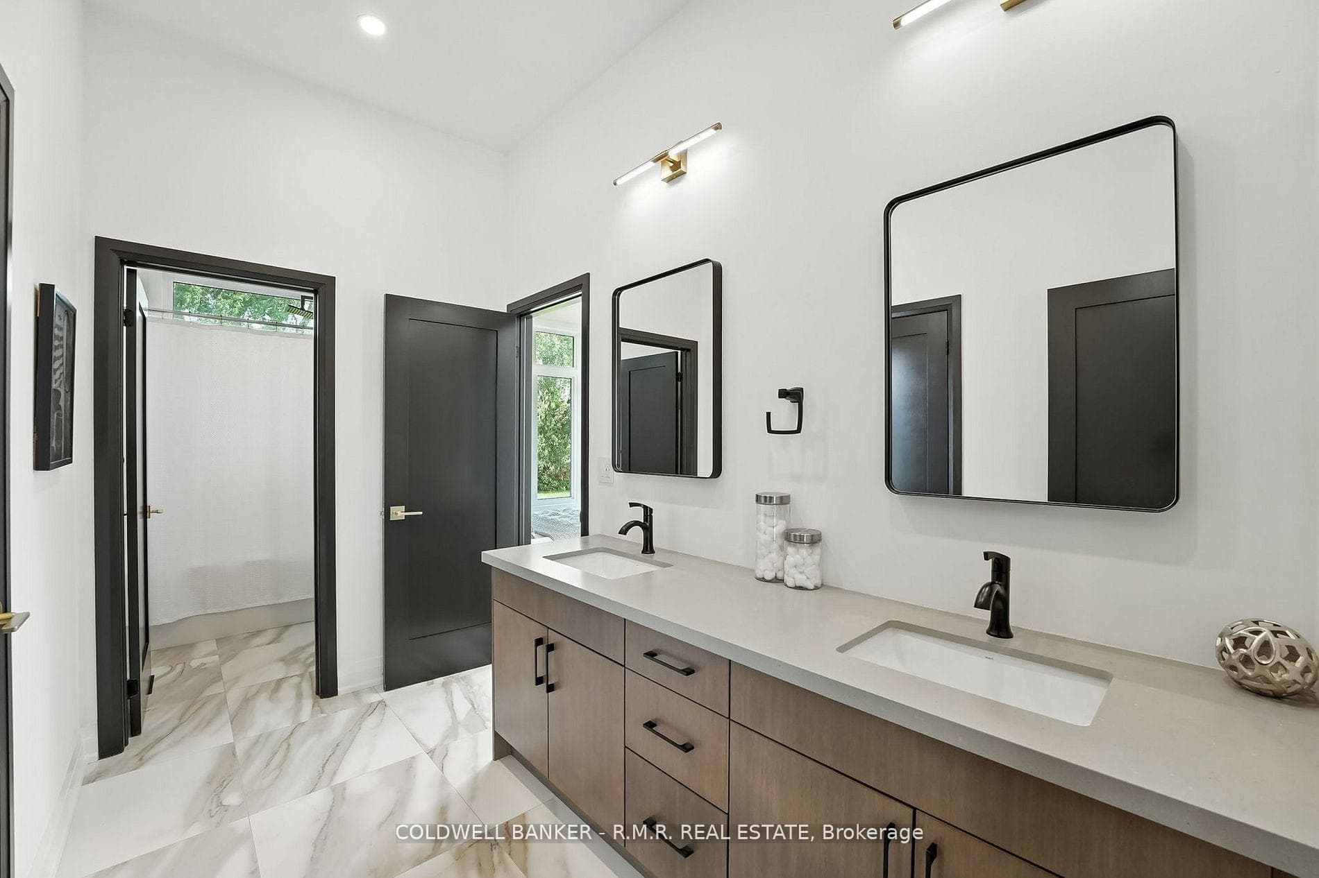 3771 Devitts Road photo 36