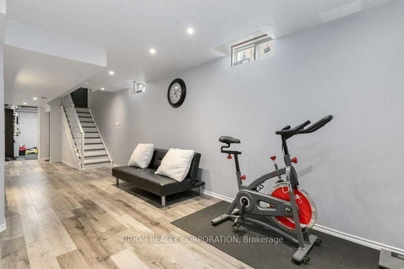 114 Duffin Drive photo 38