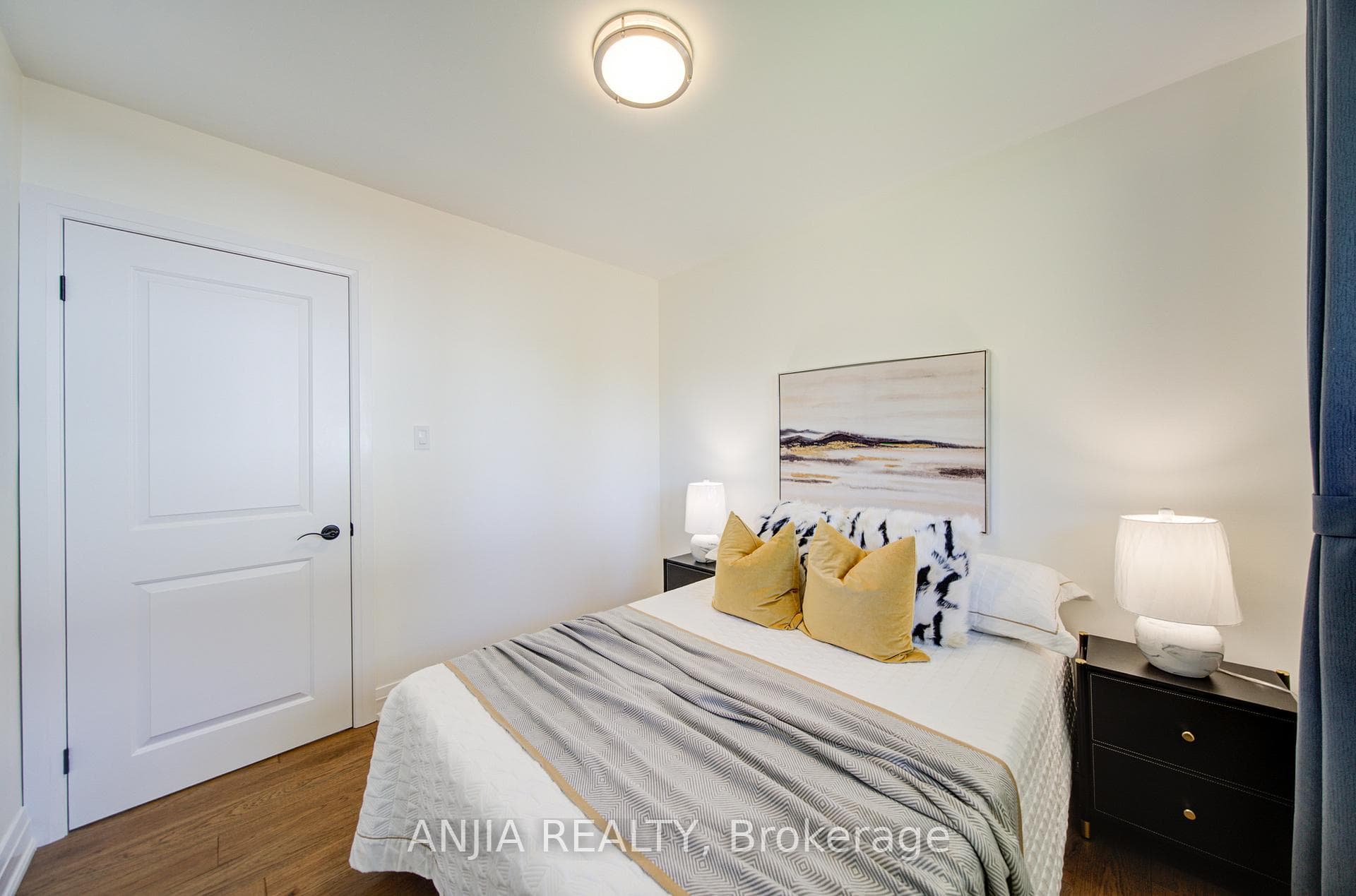 80 Southdale Drive photo 26