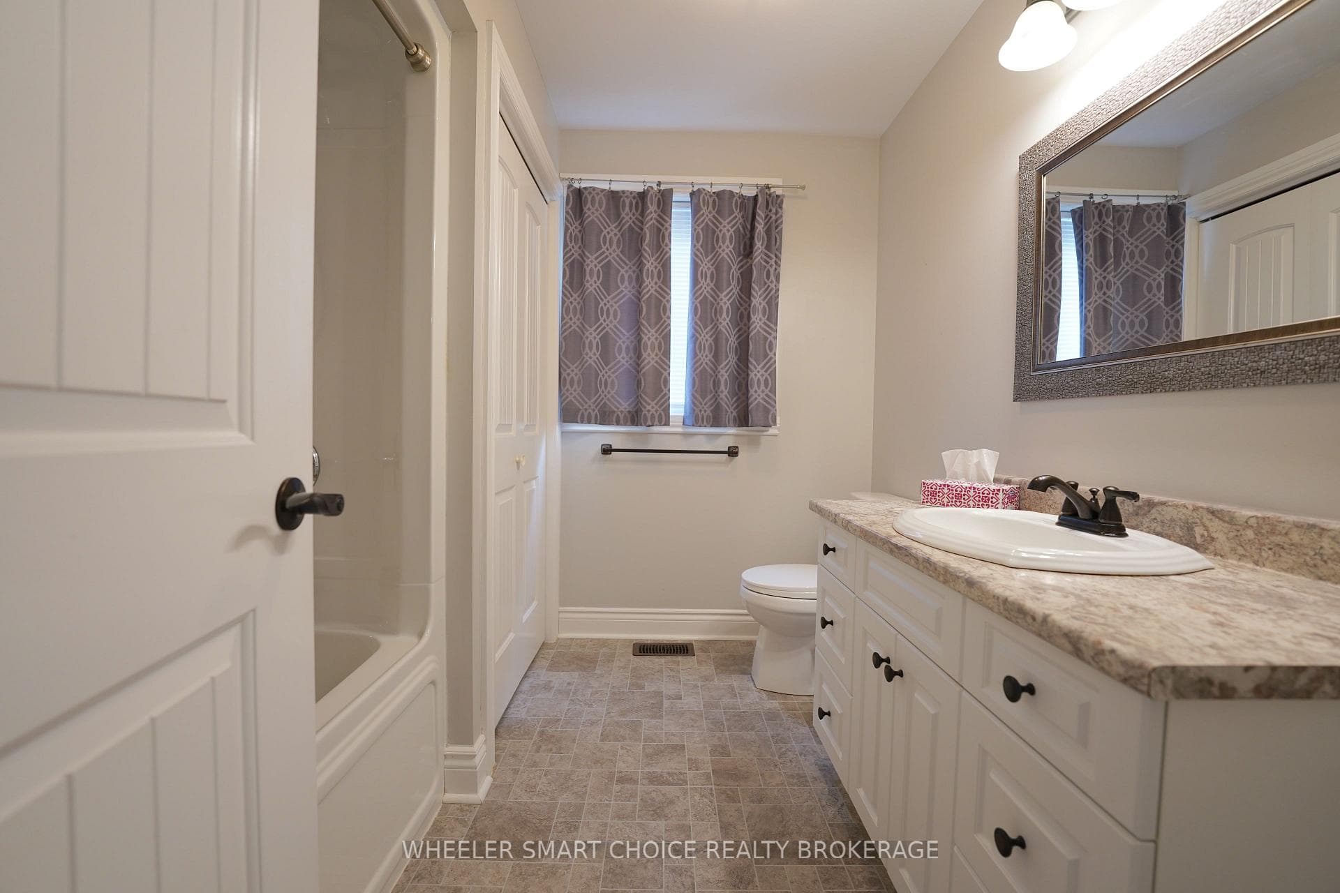 53 Mercier Avenue photo 17