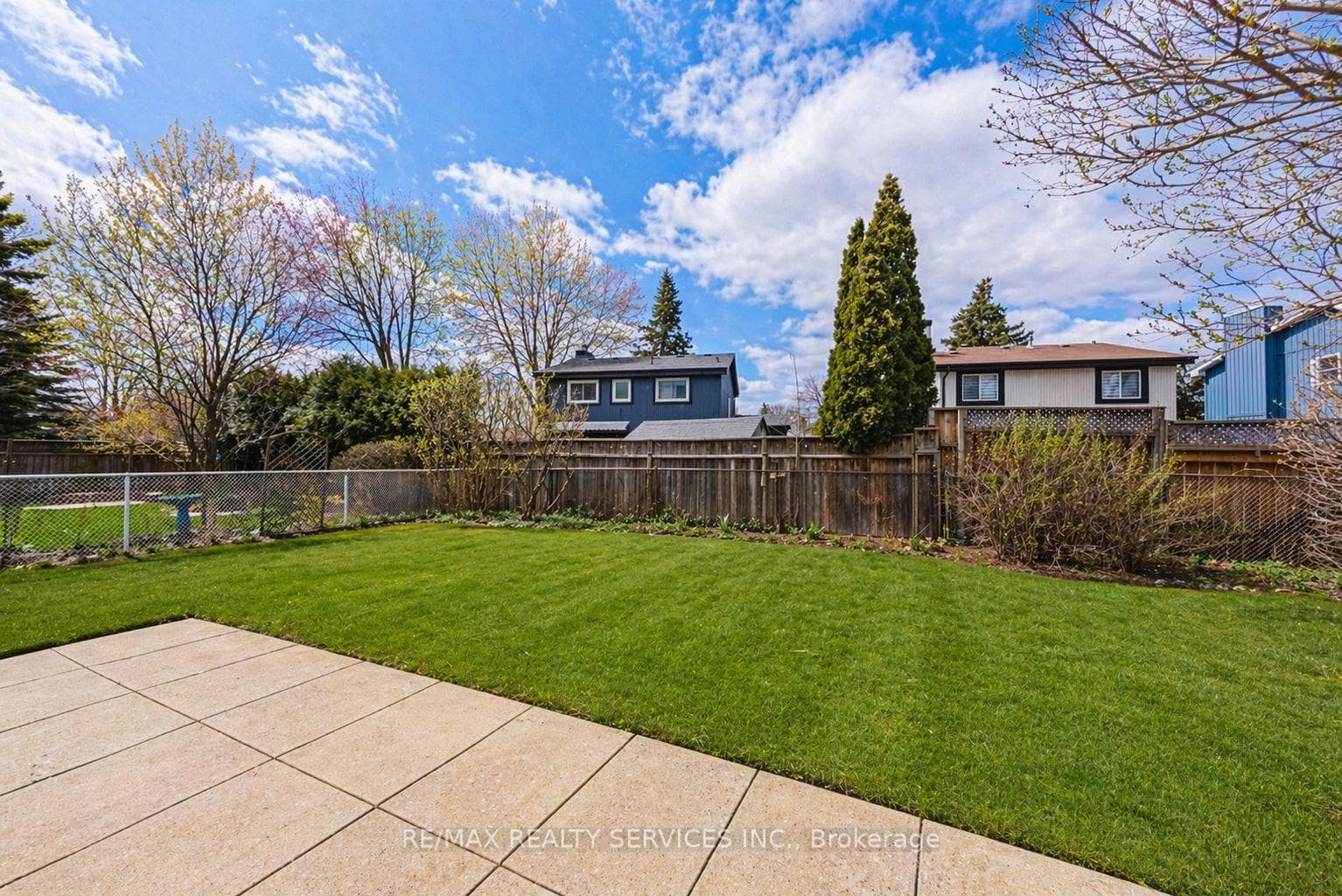 4 Mount Forest Drive photo 34