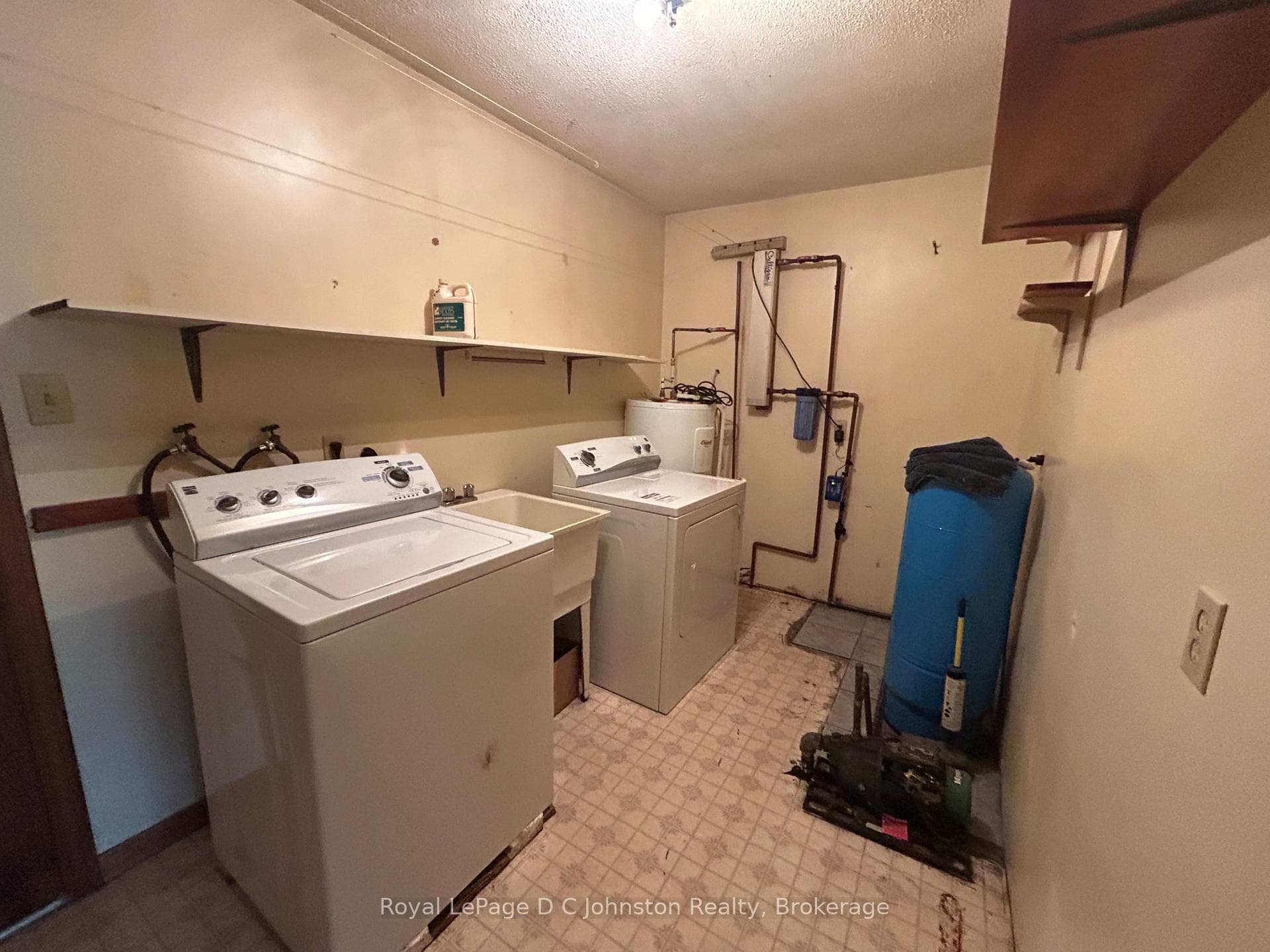 Laundry/utilitie