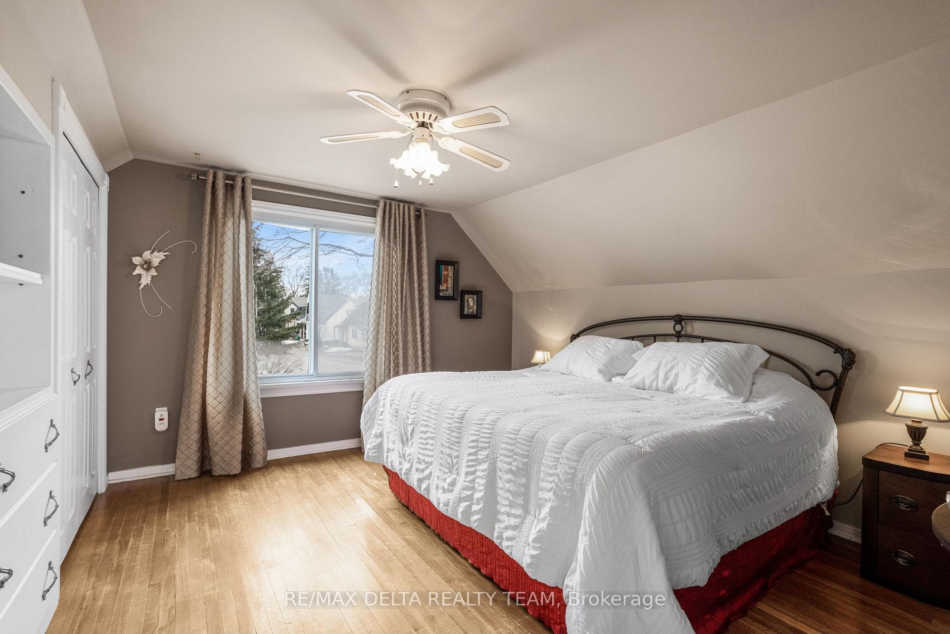 237 Crerar Avenue photo 15
