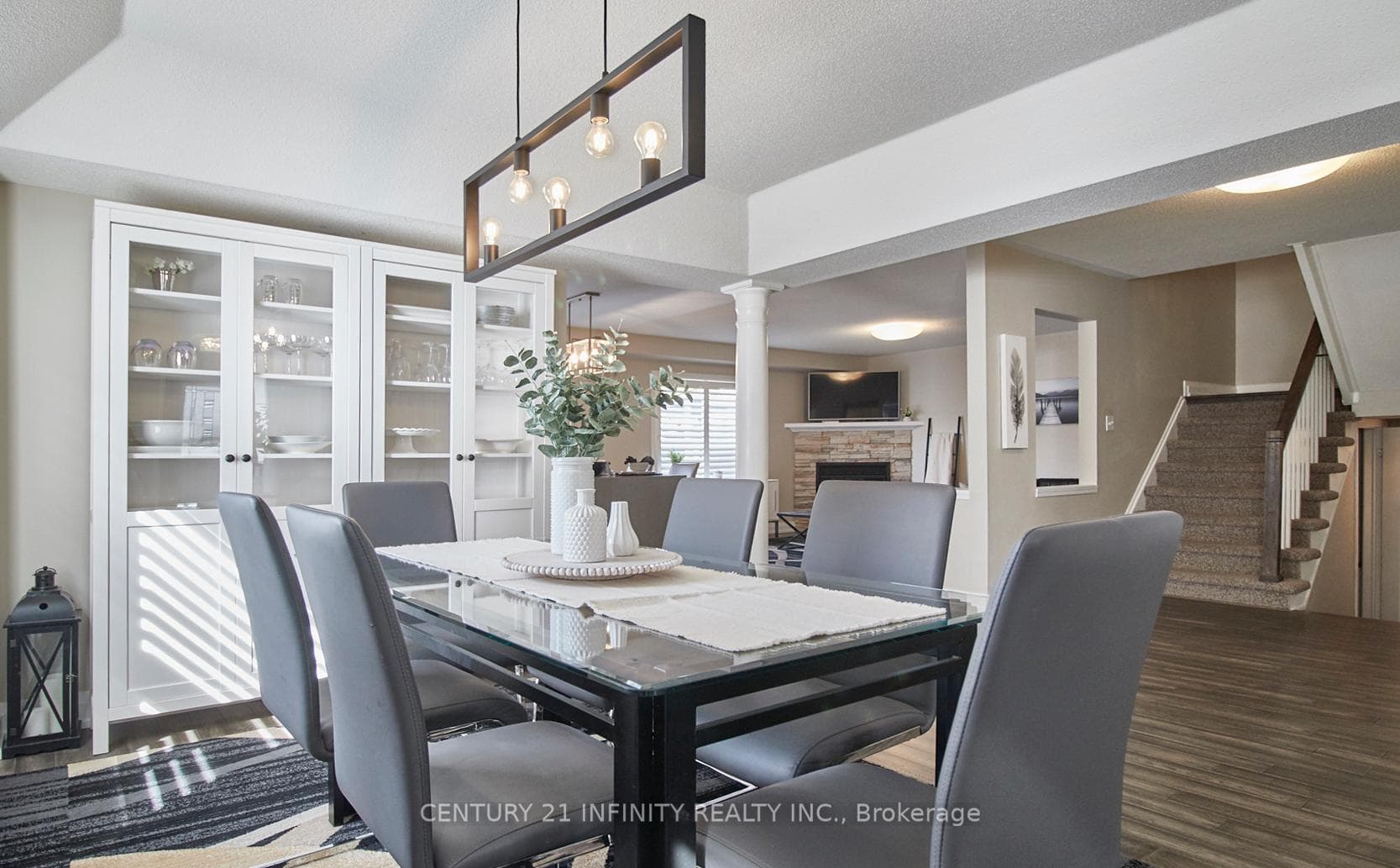 18 Rosemeadow Crescent photo 7