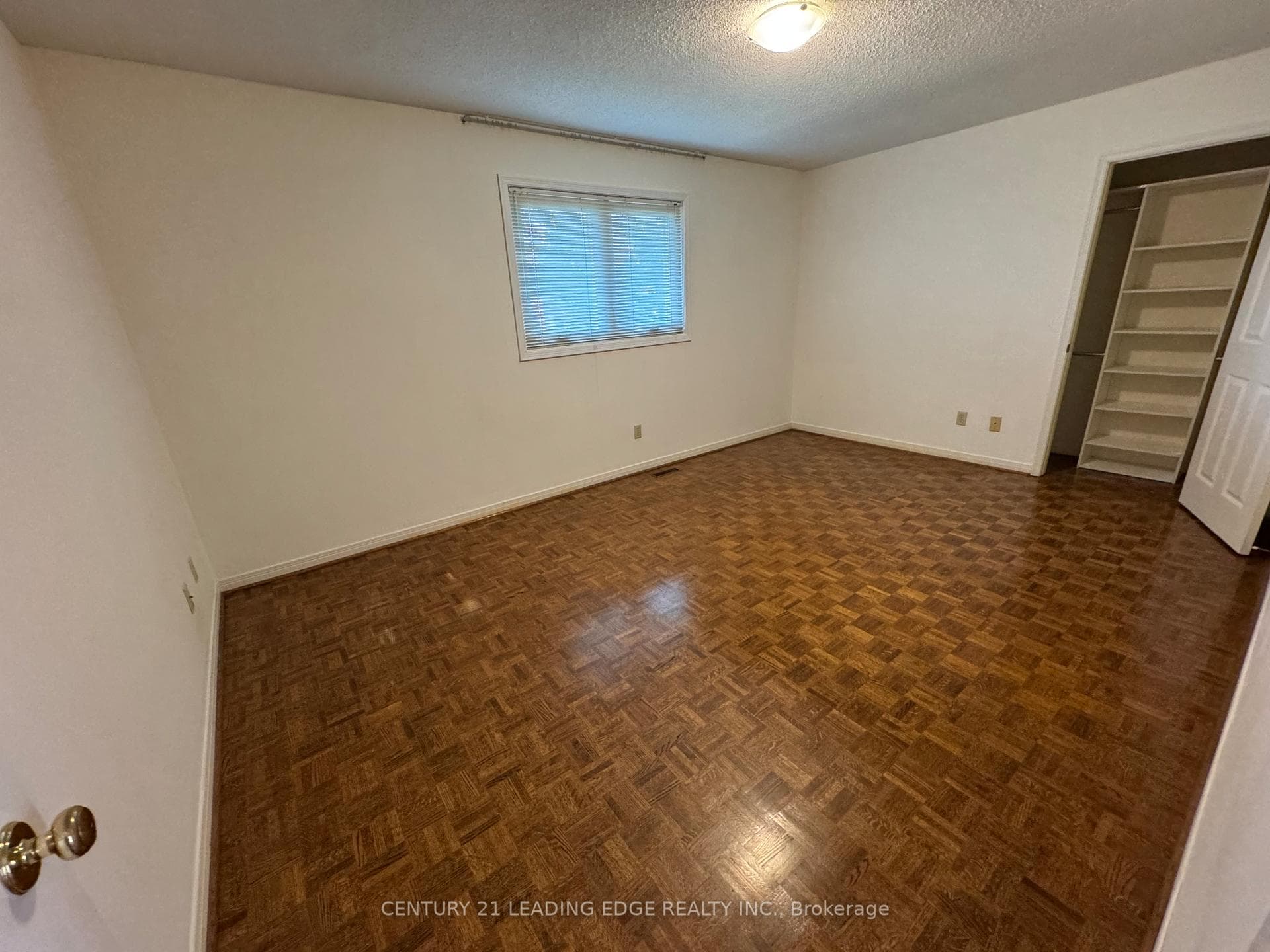 10 Strawberry Hills Drive photo 18