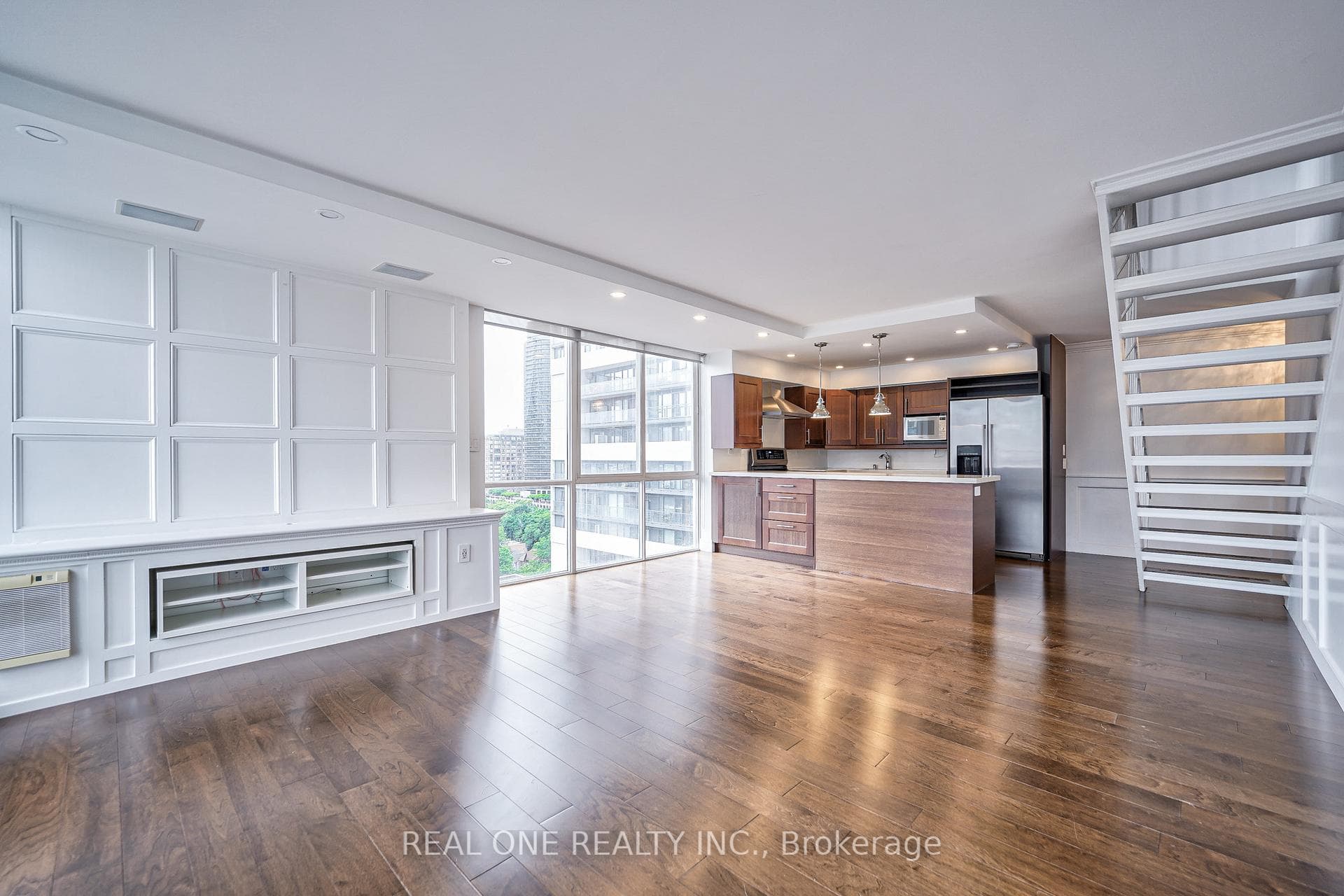 86 Gerrard Street Unit 14D photo 16