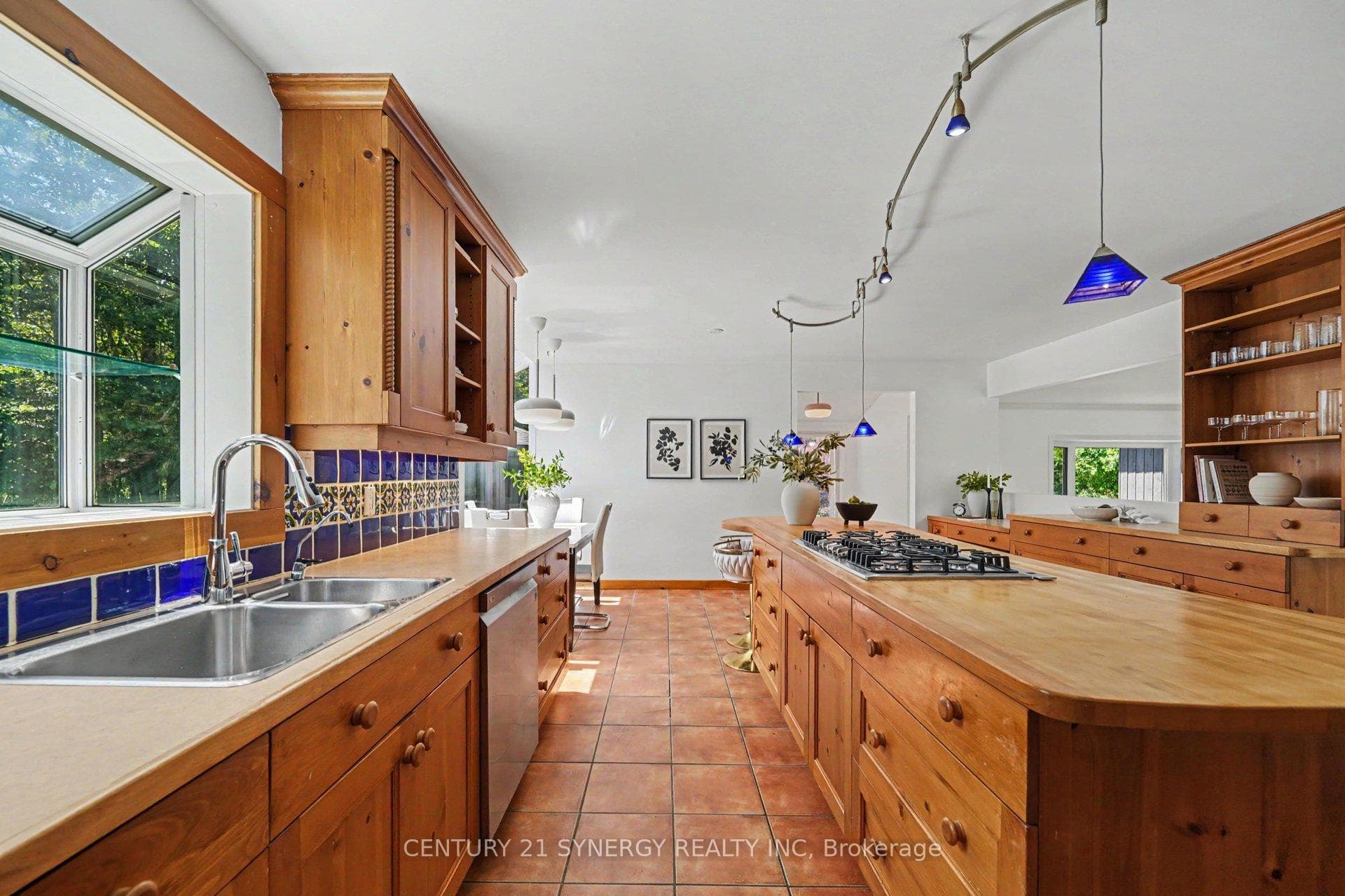 105 IRONWOOD Court photo 10