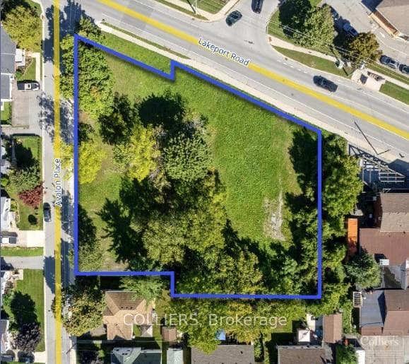 104 Lakeport Road photo 4