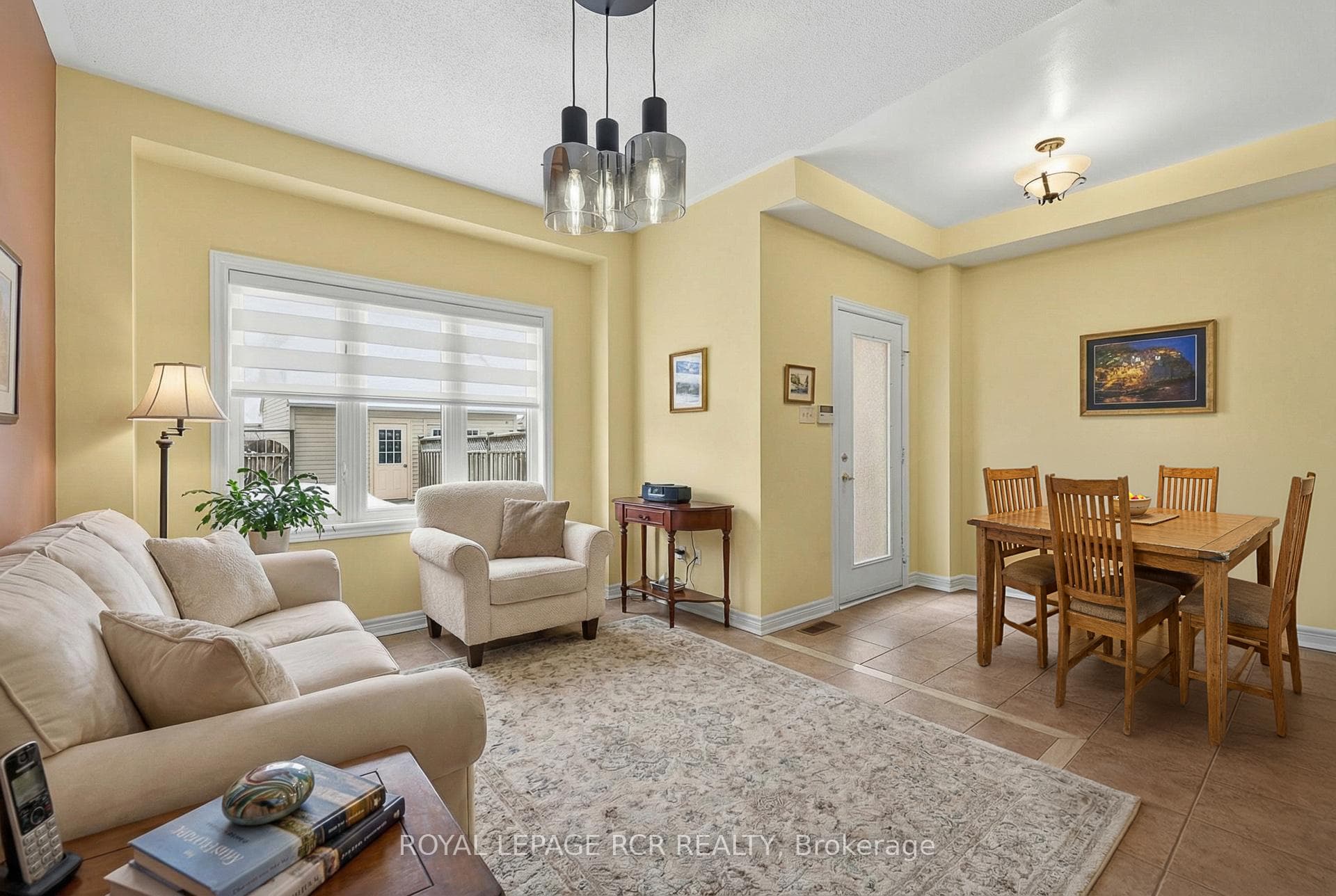118 Riverlands Avenue photo 15