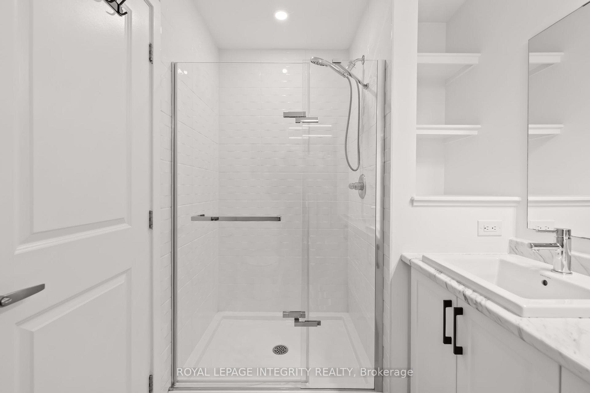 264 Monticello Avenue photo 21