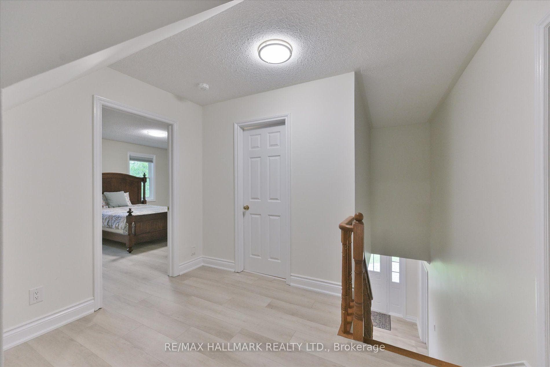 13918 Leslie Street photo 18