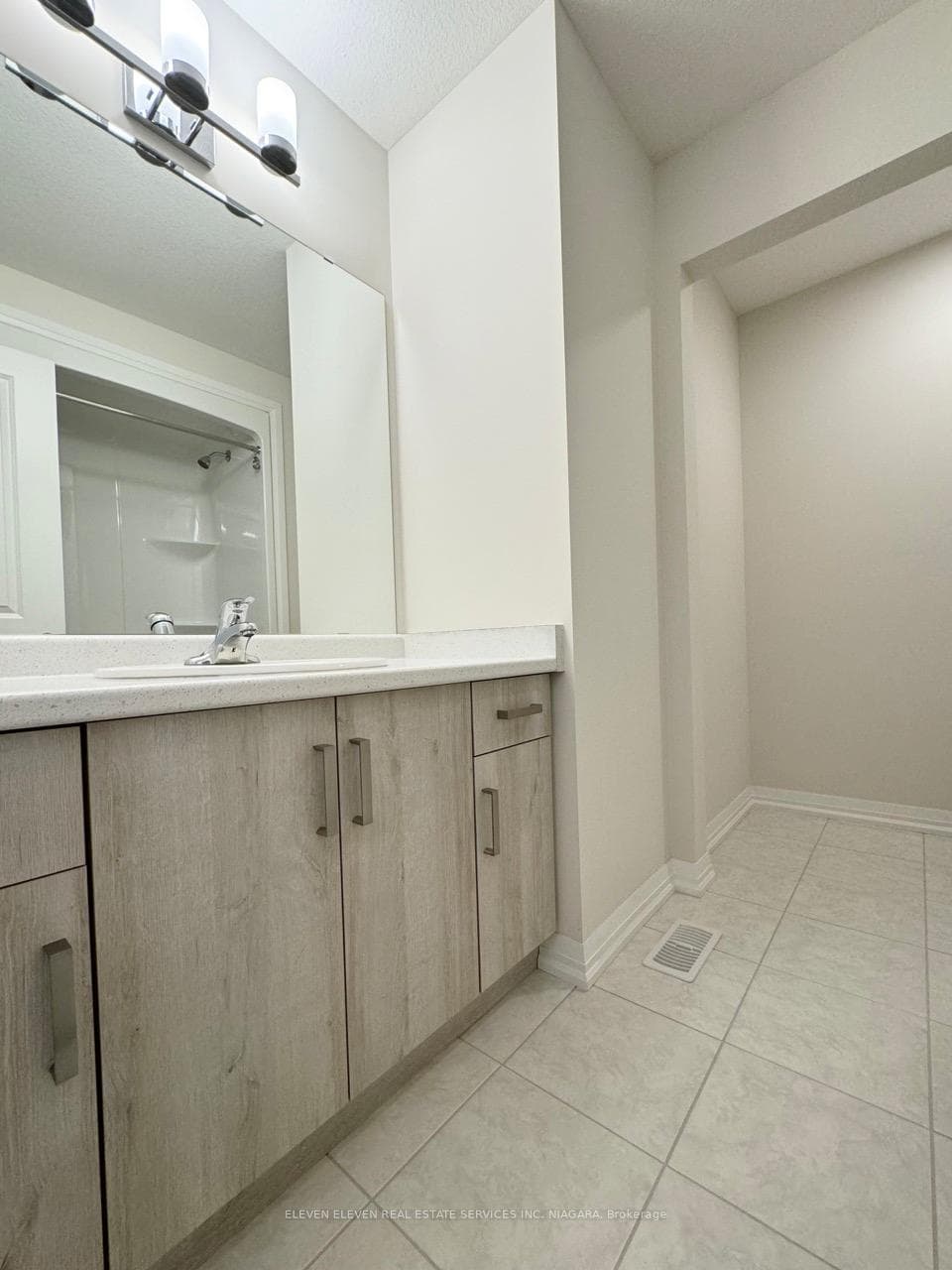 2nd Floor Shared Bathroom.