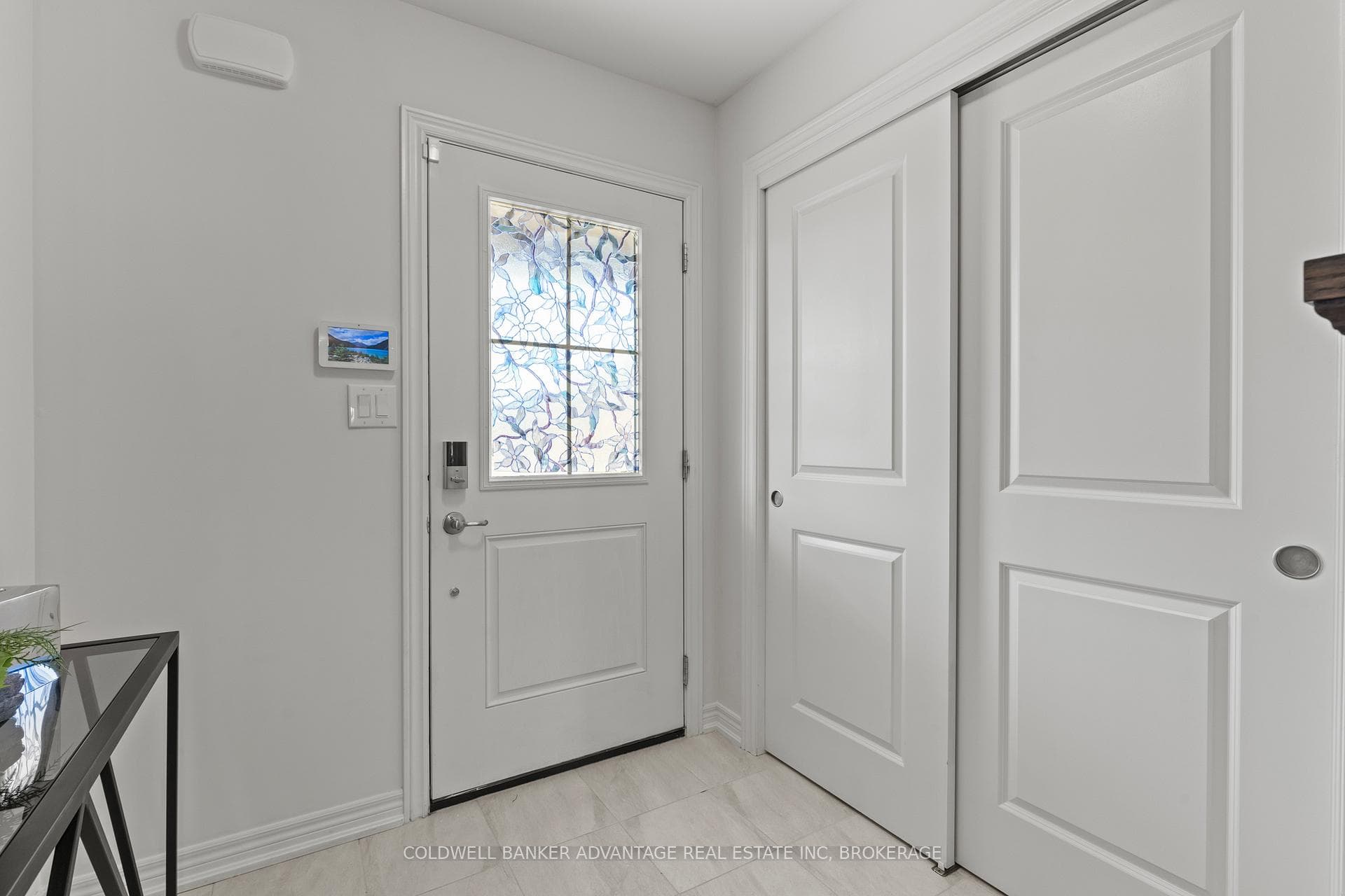 222 Heron Street photo 3