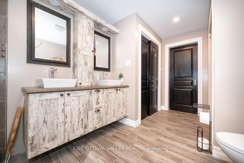 Double sinks