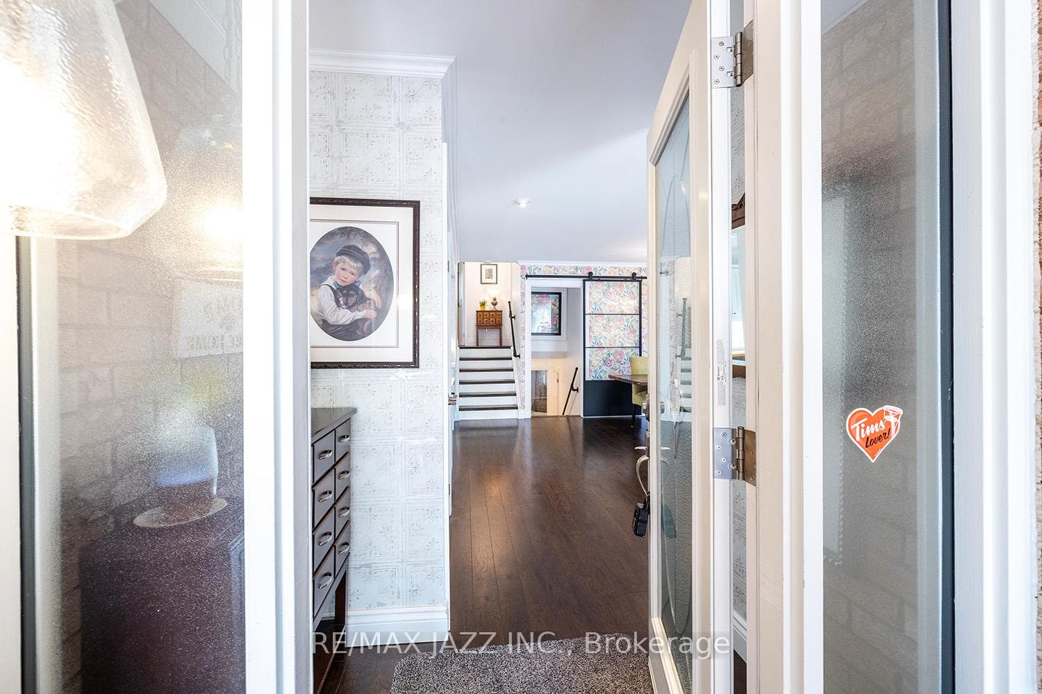 23 Stirling Avenue photo 6
