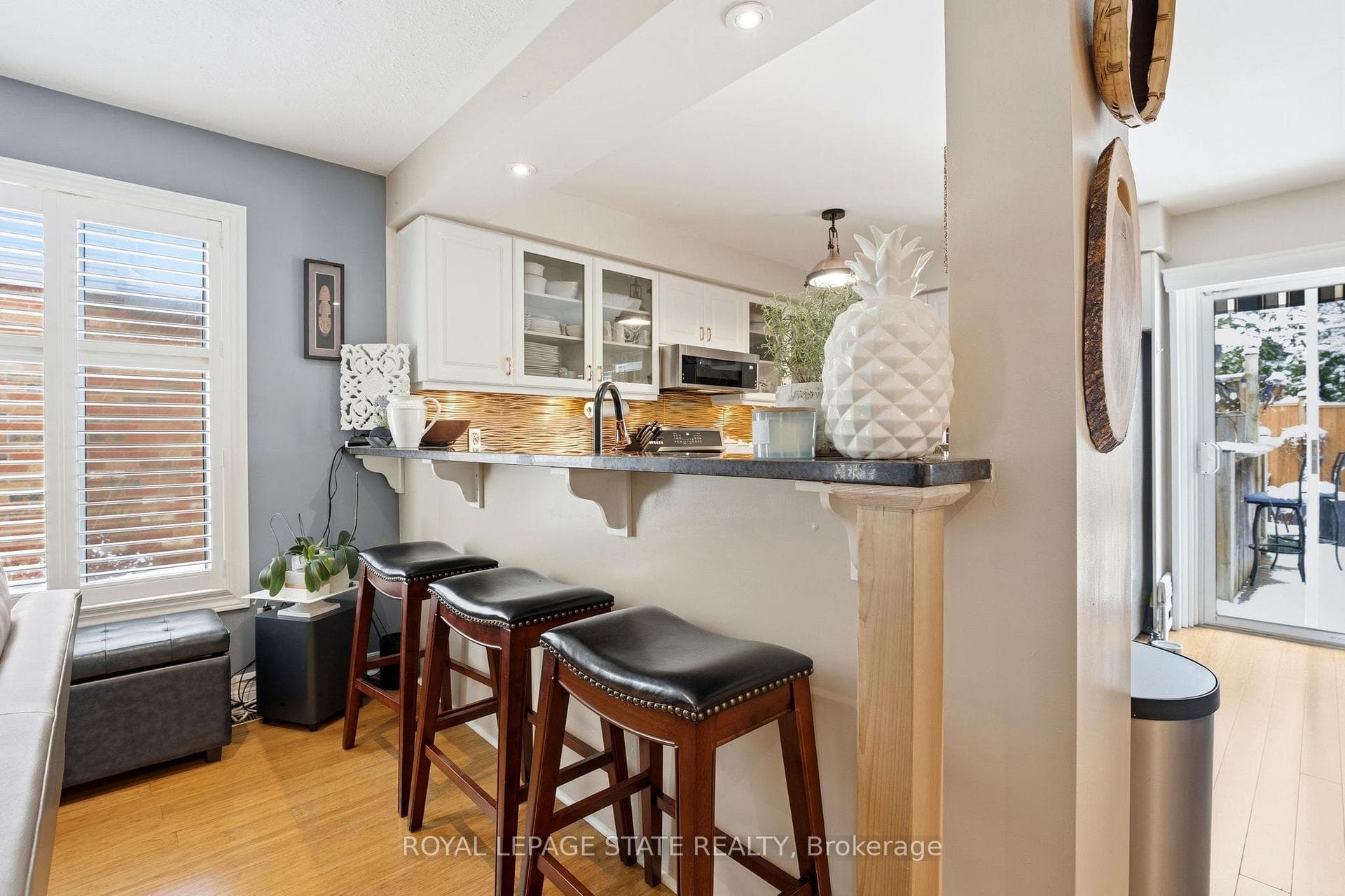 64 Griffith Drive photo 11
