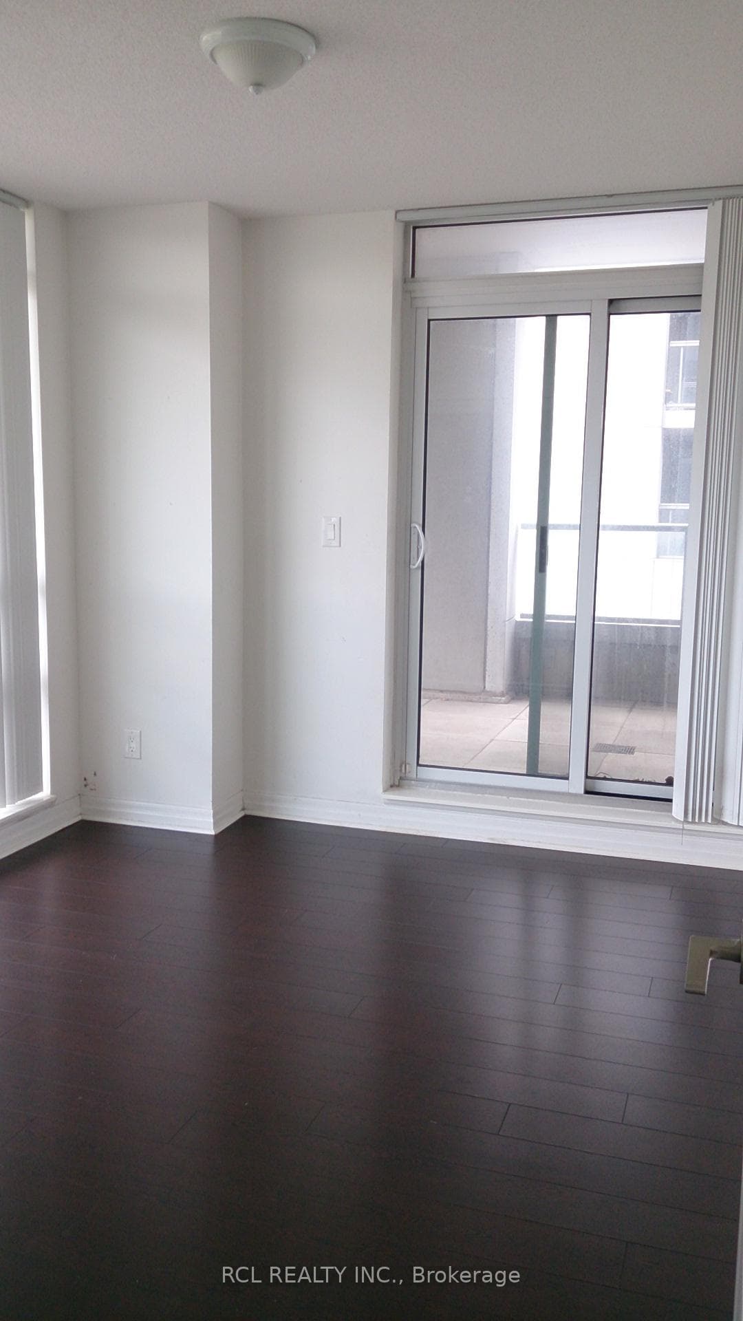 2015 Sheppard Avenue Unit 101 photo 5