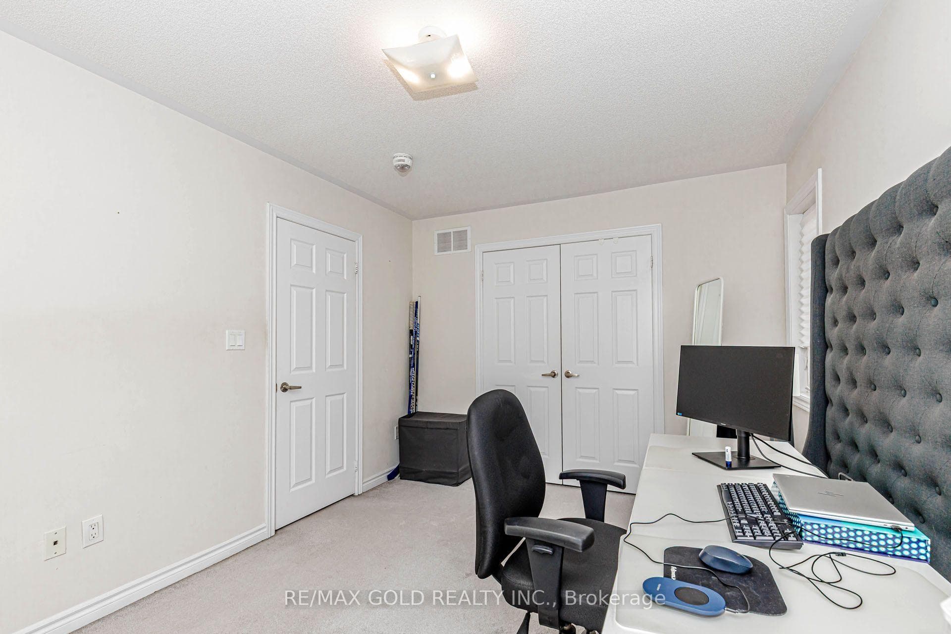 200 Veterans Drive Unit # 40 photo 25