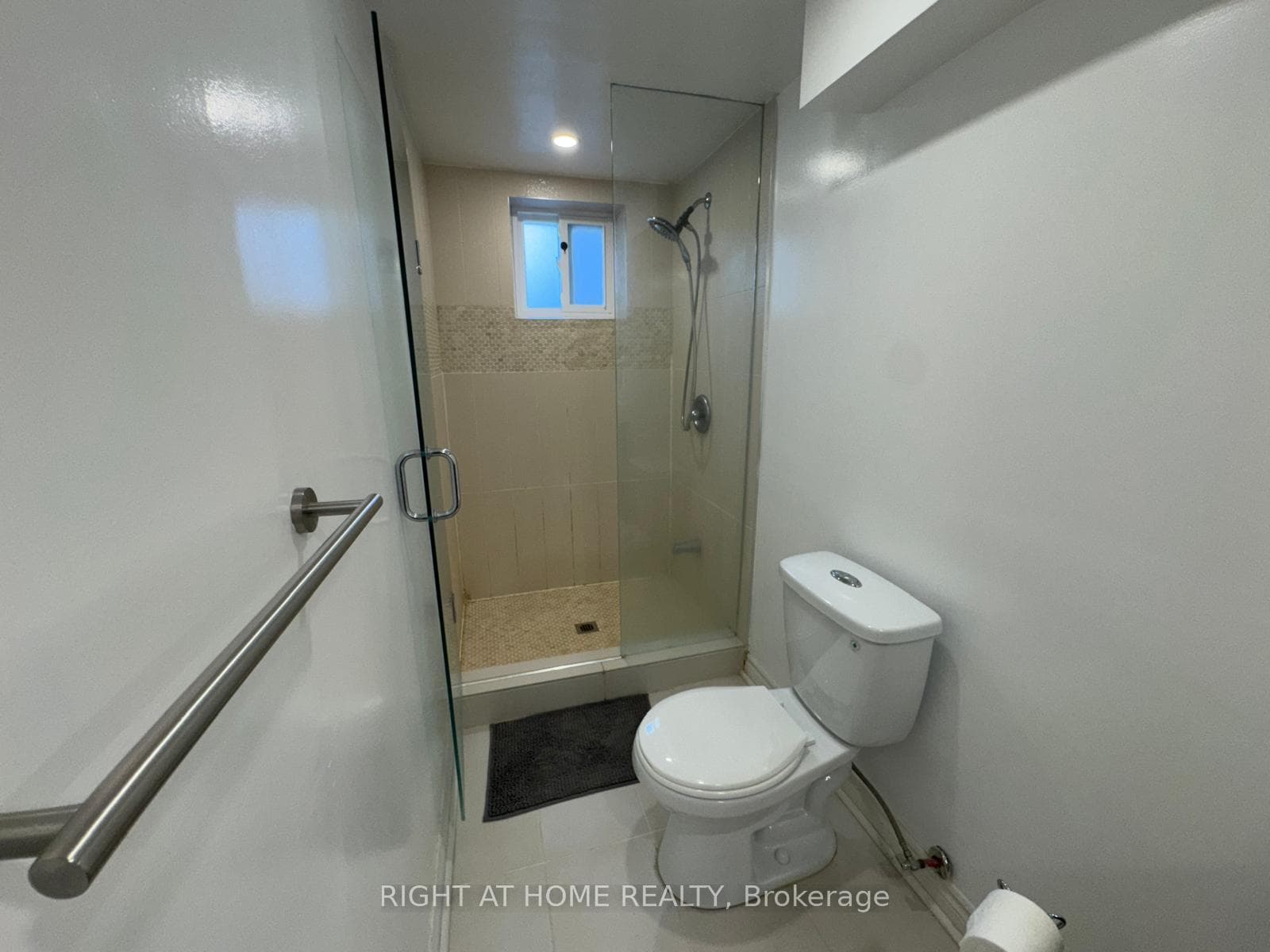 324 Burnett Avenue Unit lower level photo 16