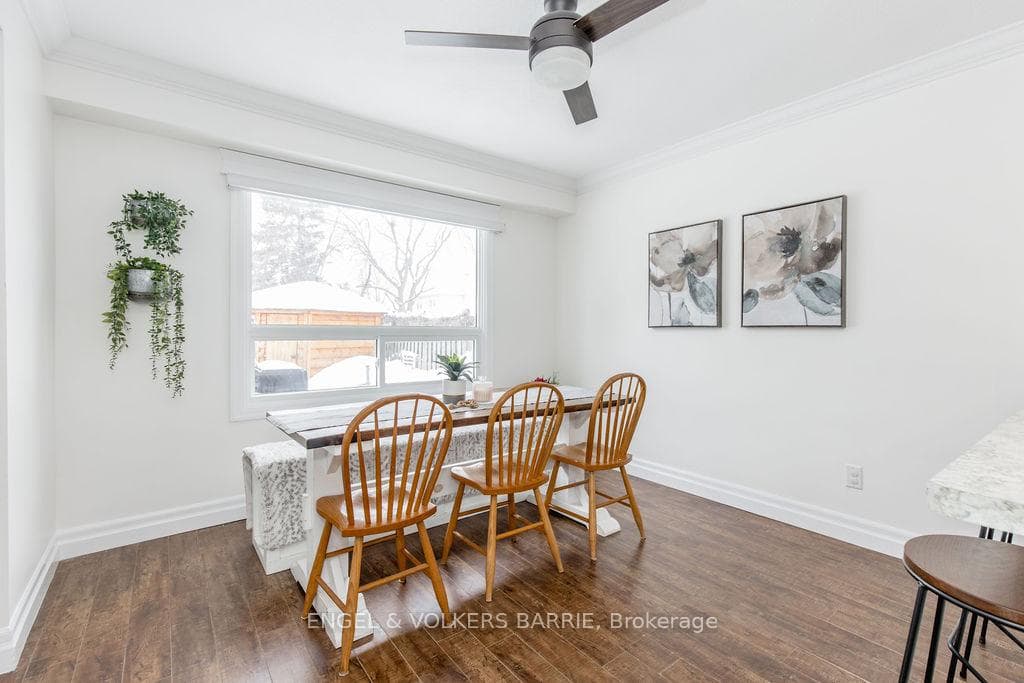 101 Hadden Crescent photo 13