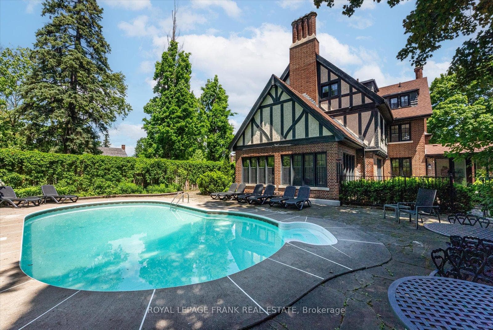 55 Connaught Street photo 32
