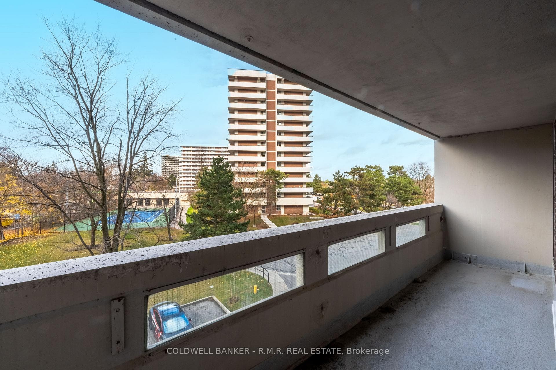 60 Inverlochy Boulevard Unit #403 photo 19