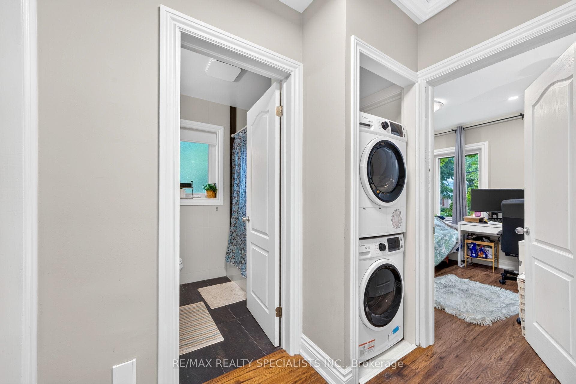 7596 Creditview Road photo 16