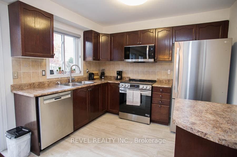 192 Osborn Avenue photo 10