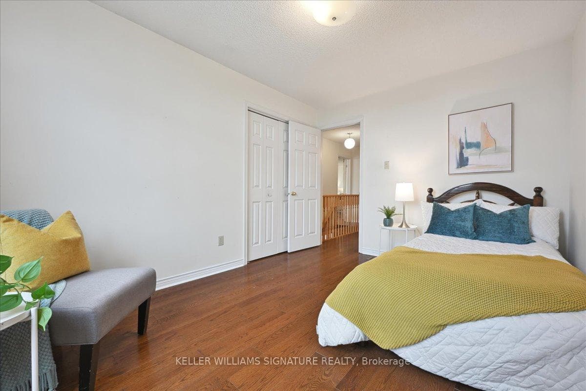 2035 Chrisdon Road photo 23