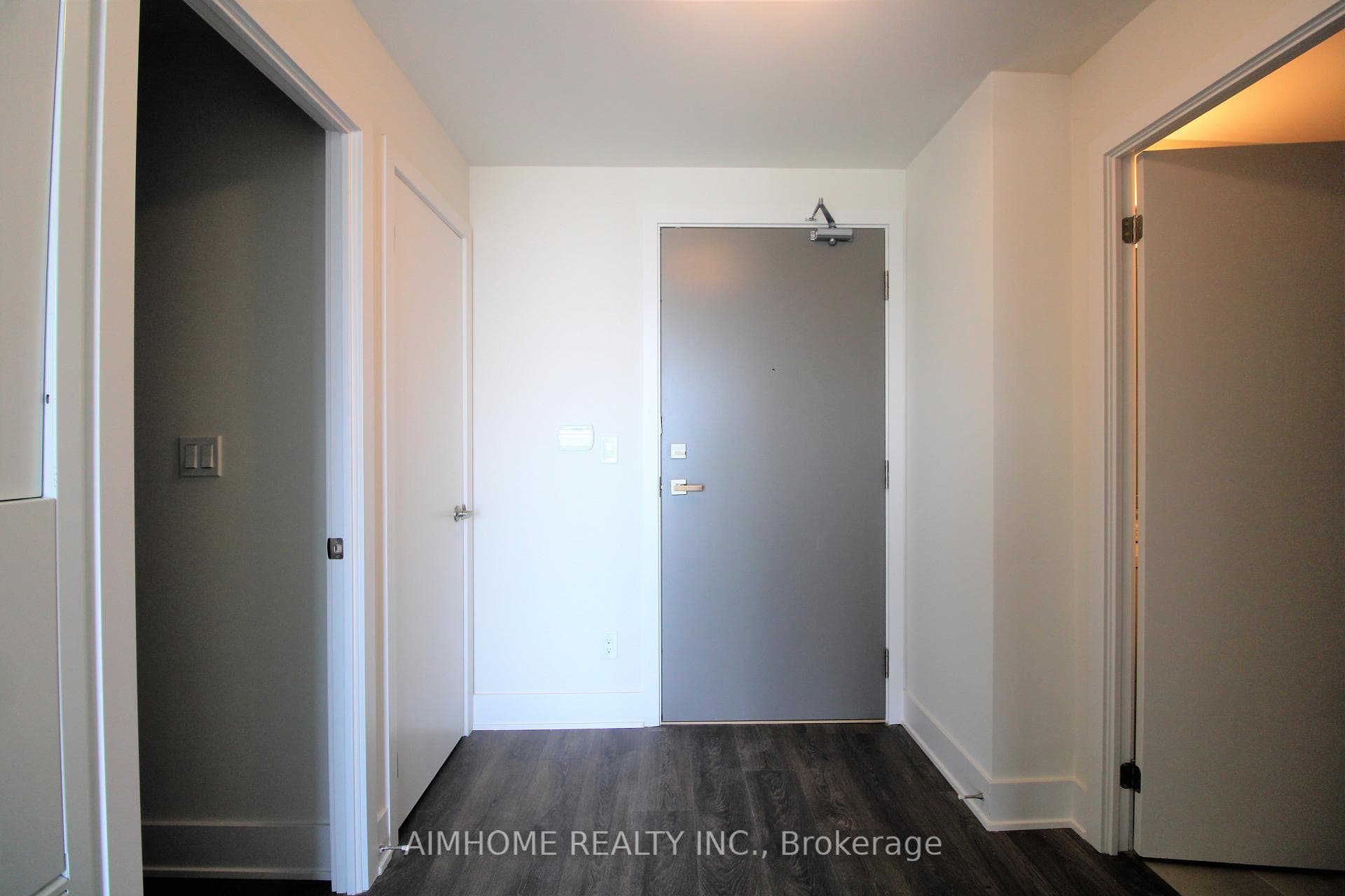 188 Fairview Mall Drive Unit 2012 photo 6