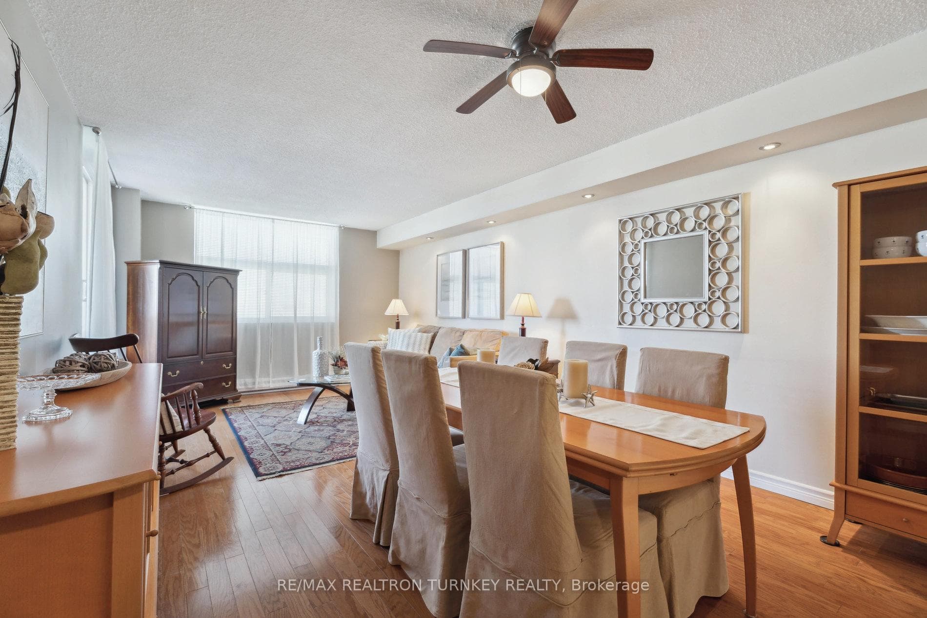 Ideal space to relax and entertain