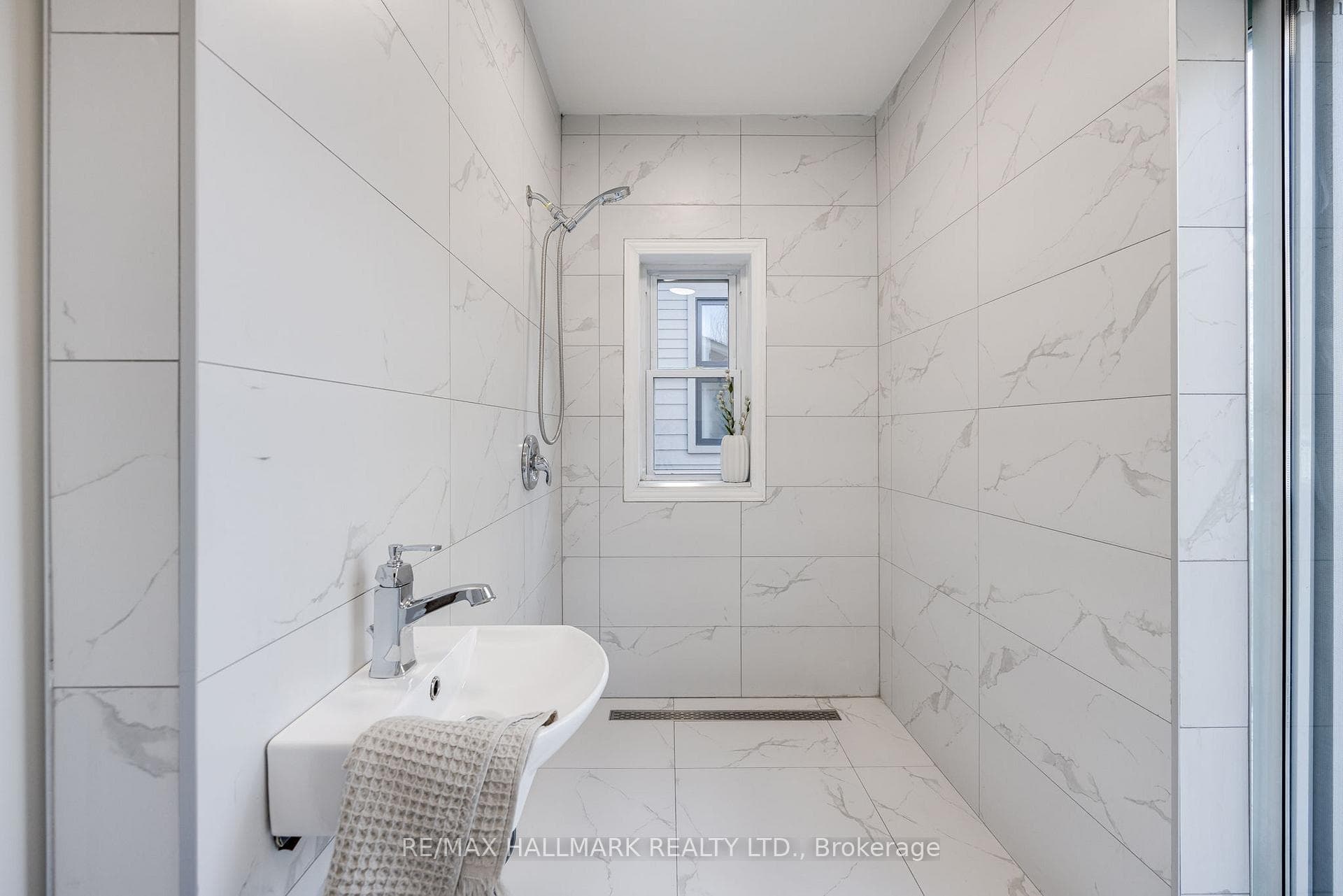 Main Floor Bathroom