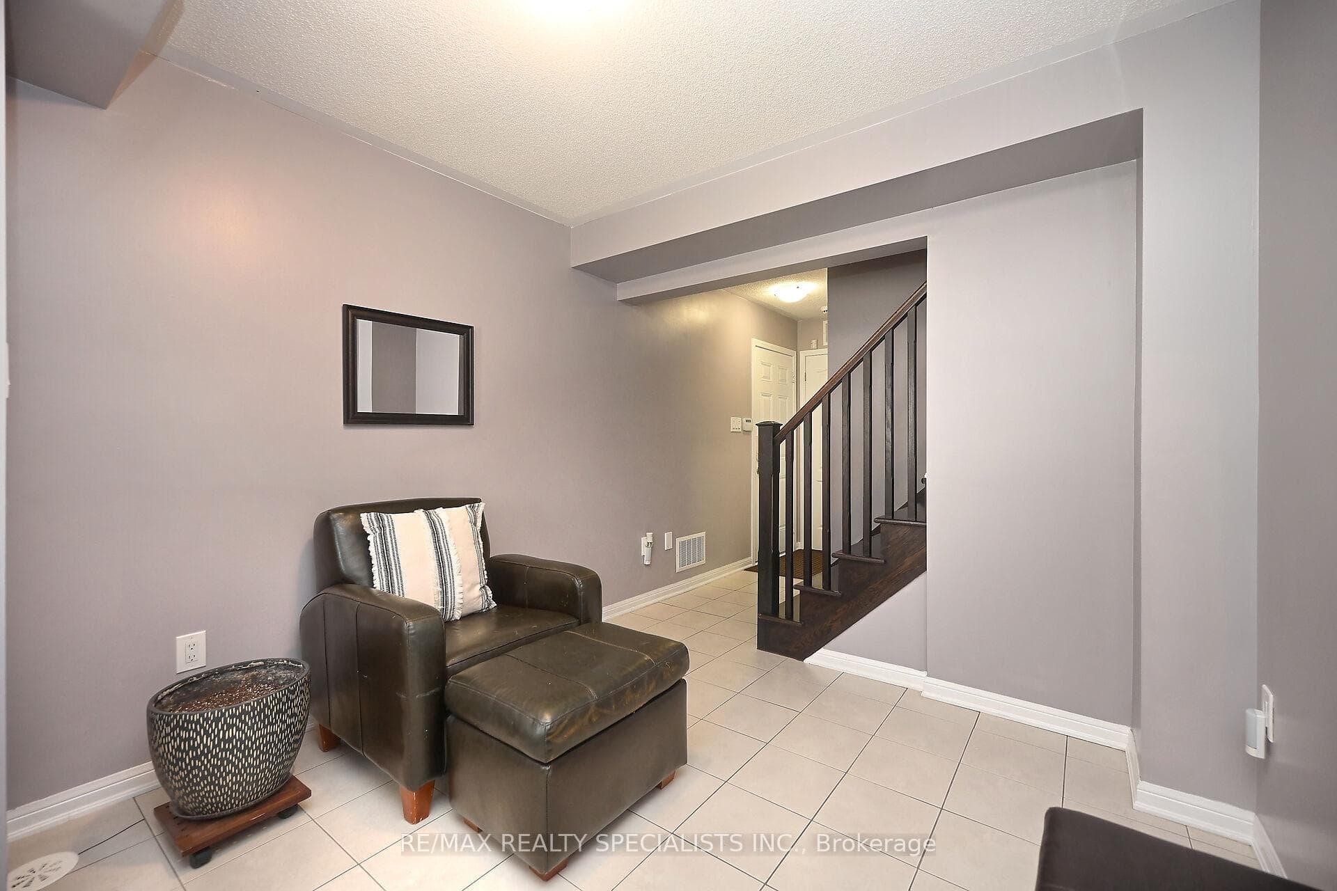 10 Arnprior Road photo 6
