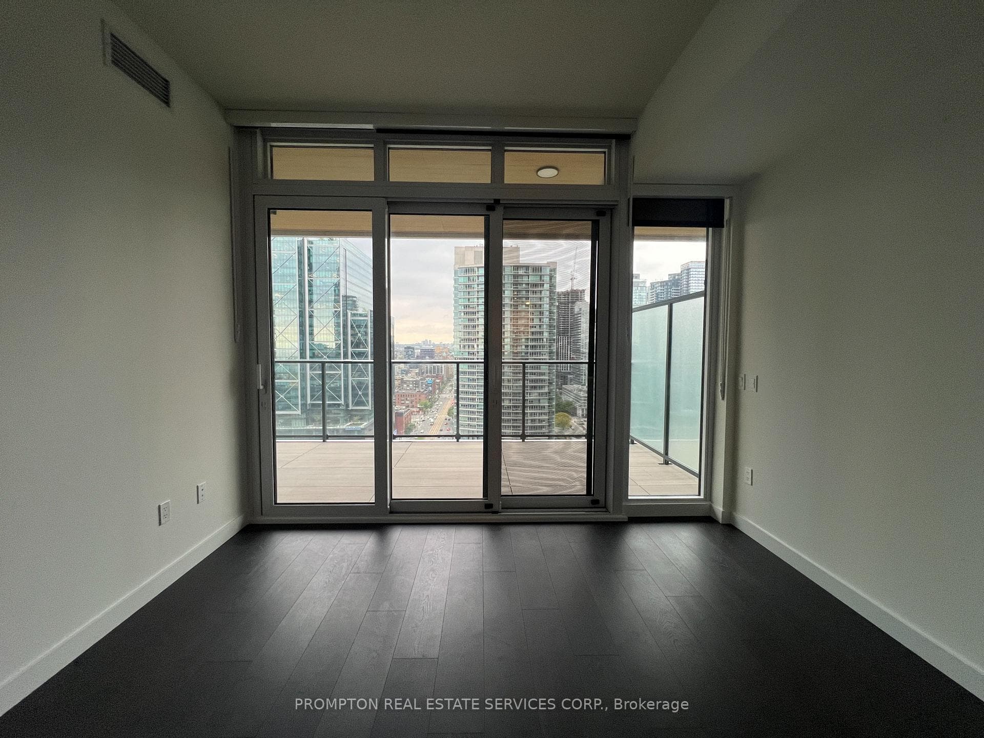 3 Concord Cityplace Way Unit 2503 photo 7