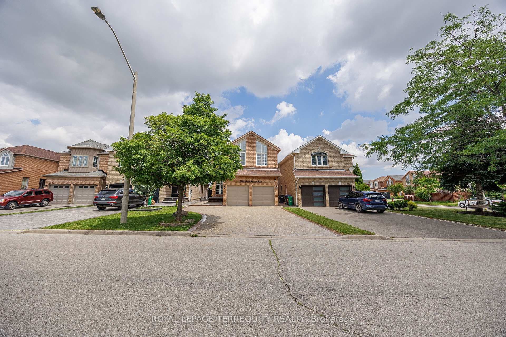 7339 Black Walnut Trail photo 38
