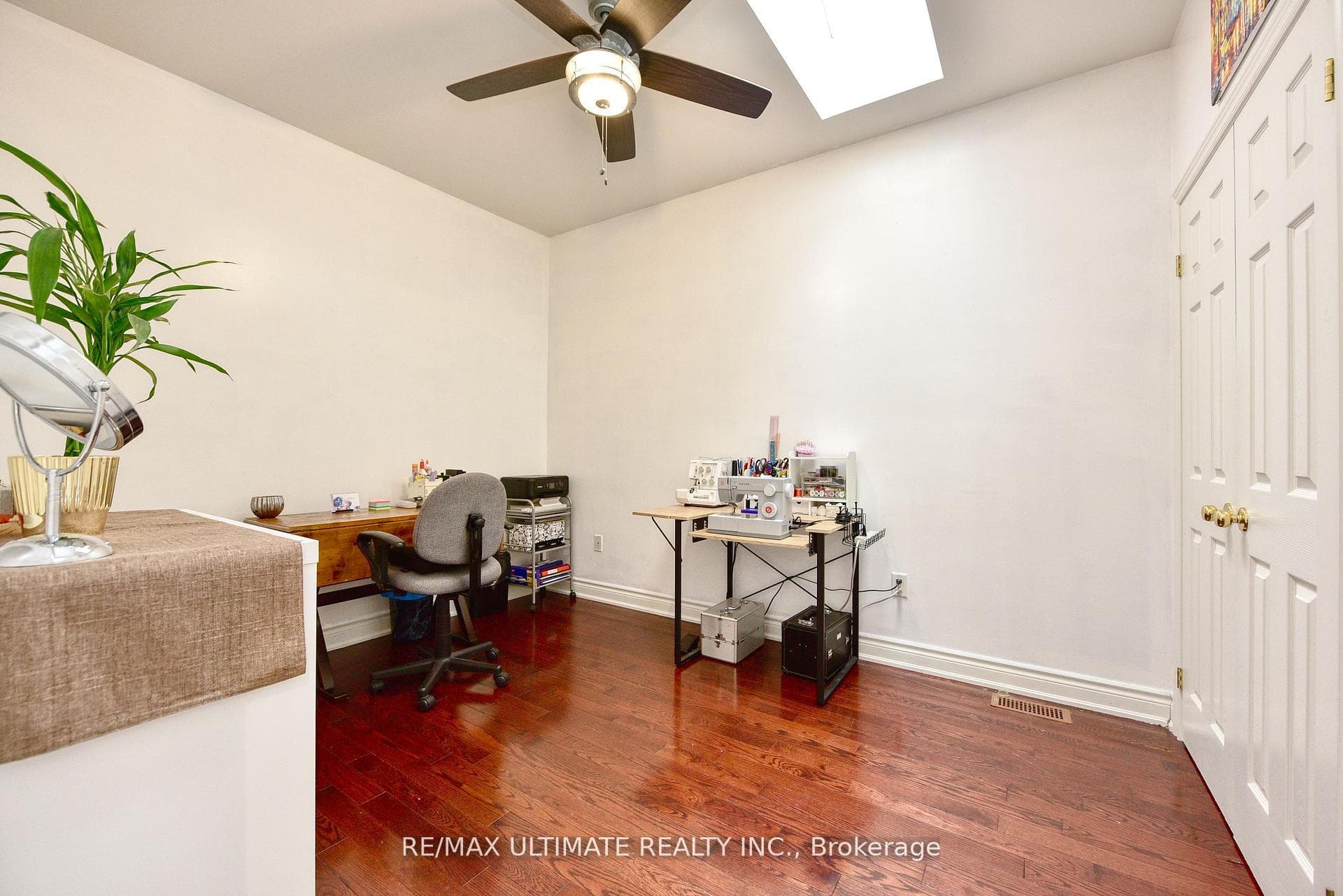 227 Earlscourt Avenue photo 21