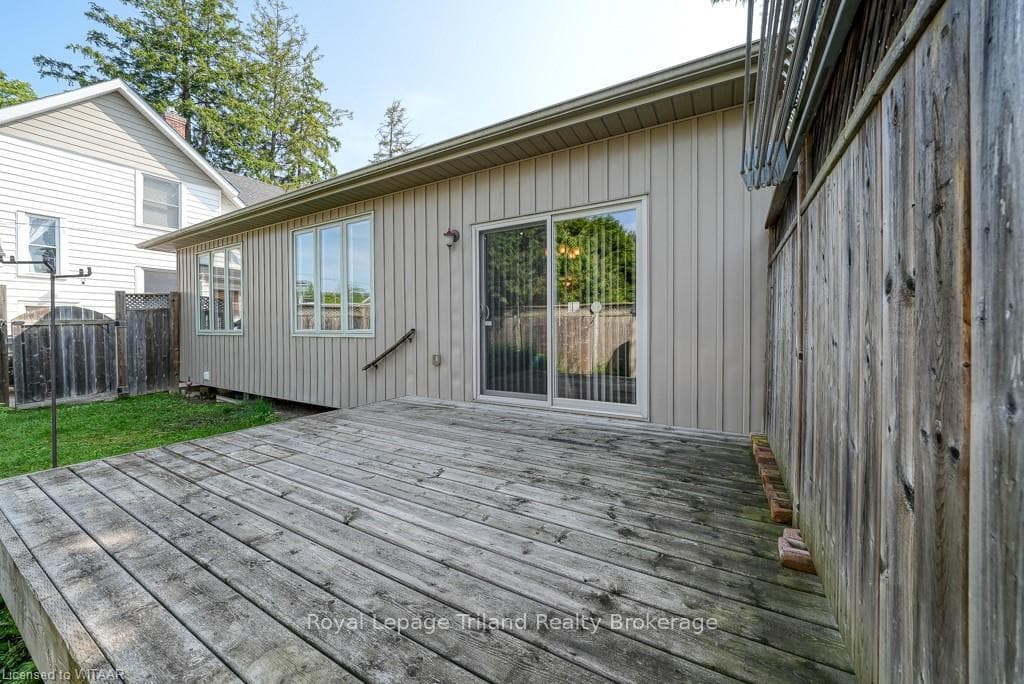 277 HURON Street photo 36