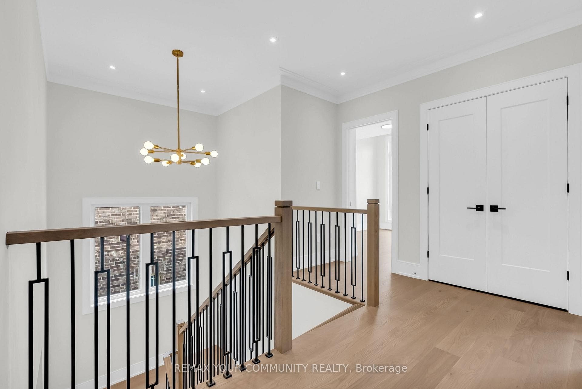23 Menotti Drive photo 37